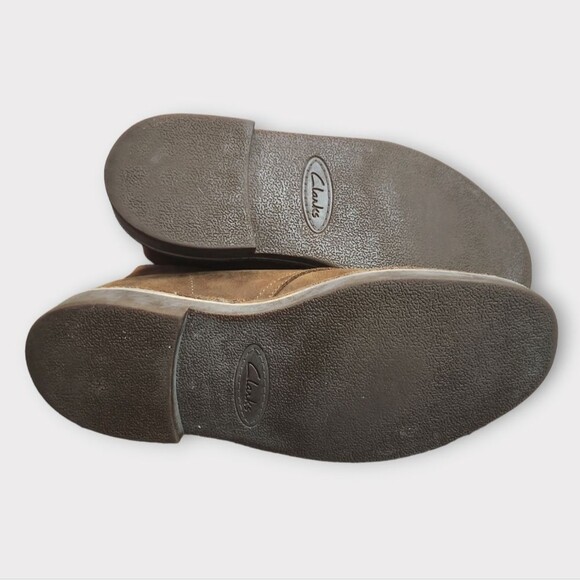 Clarks Bushacre 2 Chukka Boots in Brown Brushed Leather 10 - Picture 6 of 6